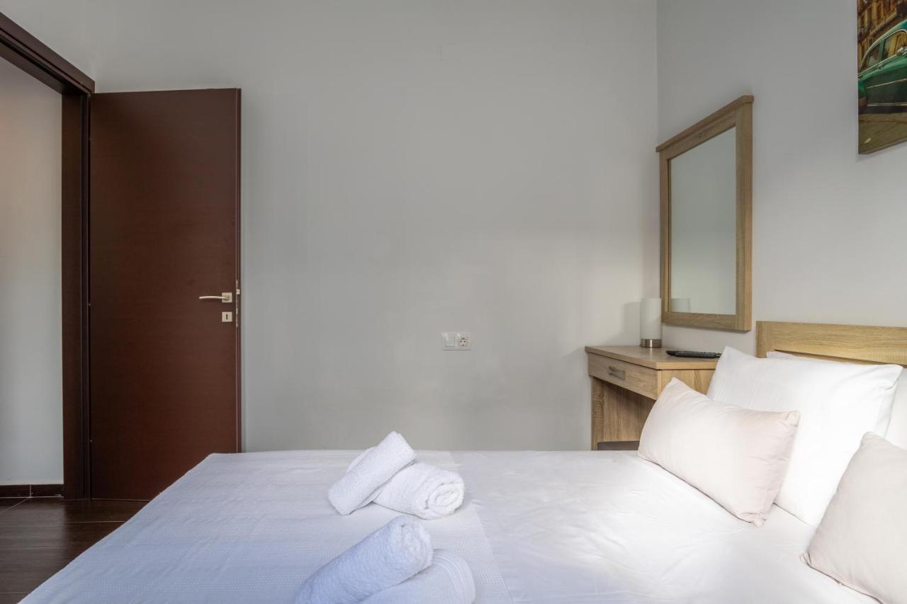 Villa Casa Del Mar 利加里亚 外观 照片