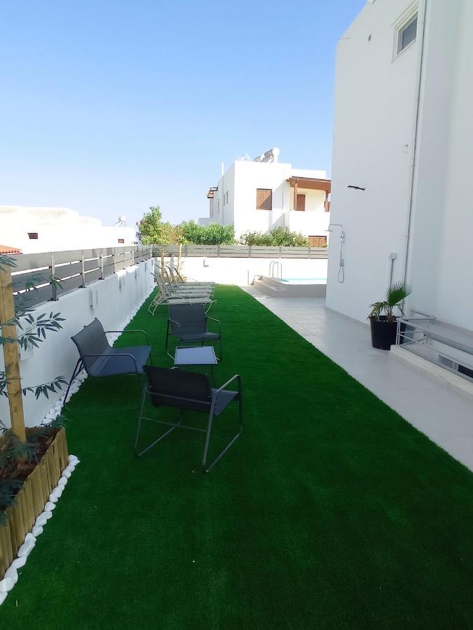 Villa Casa Del Mar 利加里亚 外观 照片